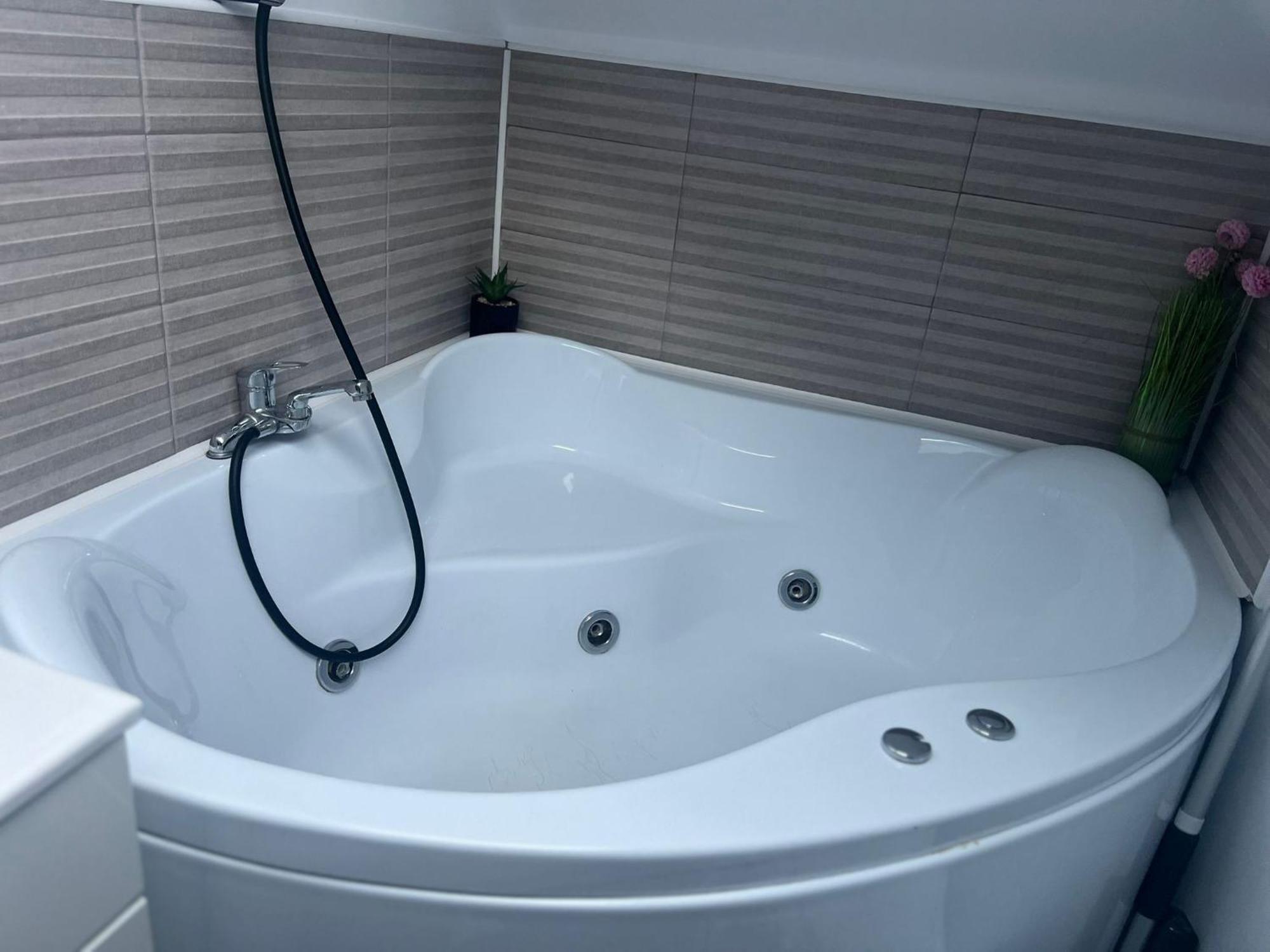 Apartament Mansarda Venus Râmnicu Vâlcea 외부 사진